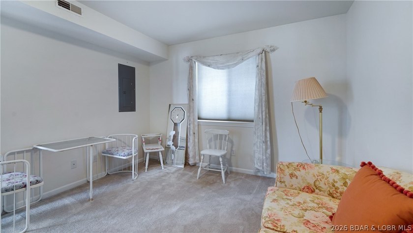 Discover this top-floor 3-bedroom, 3-bathroom condo with a - photo 14