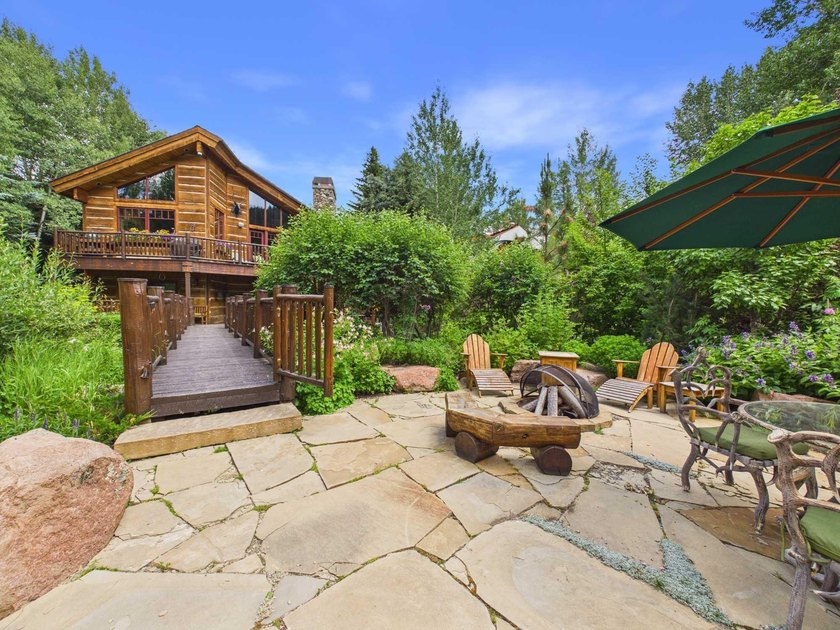 Tucked along a half-acre parcel bordering the Bigwood River - photo 26