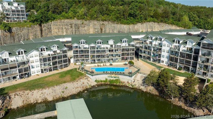 Discover this top-floor 3-bedroom, 3-bathroom condo with a - photo 35
