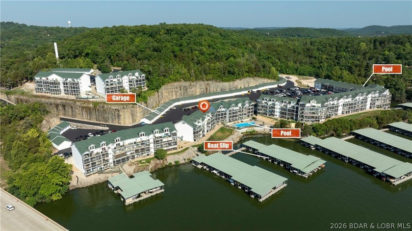 Discover this top-floor 3-bedroom, 3-bathroom condo with a - photo 36