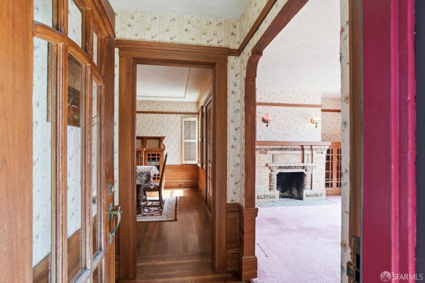 This exceptional opportunity in the Excelsior District sits - photo 6