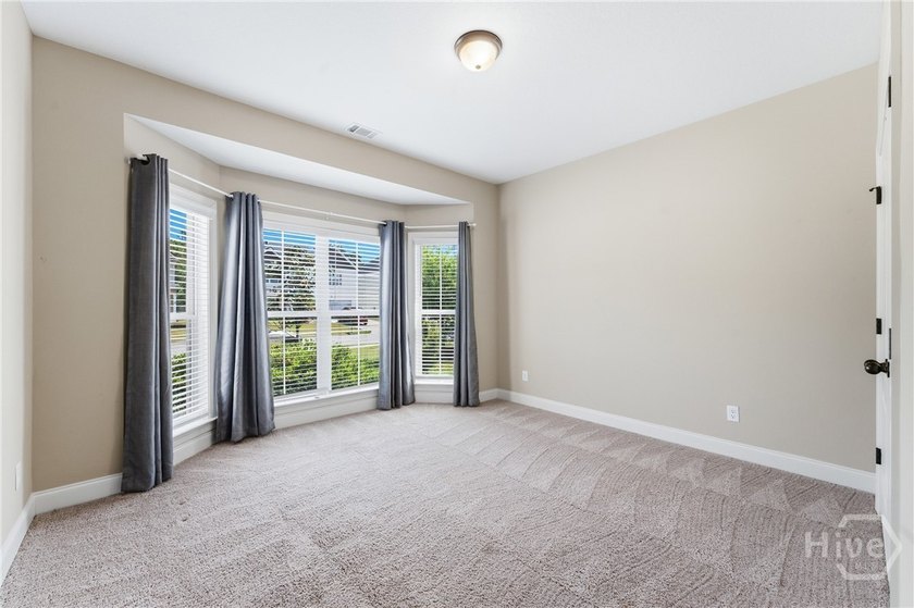 Motivated sellers! Say hello to 161 Laguna Way (aka your new - photo 4