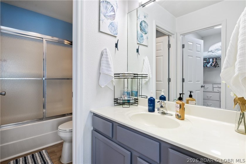 Completely renovated and move-in ready, this beautiful 2 bed, 2 - photo 17