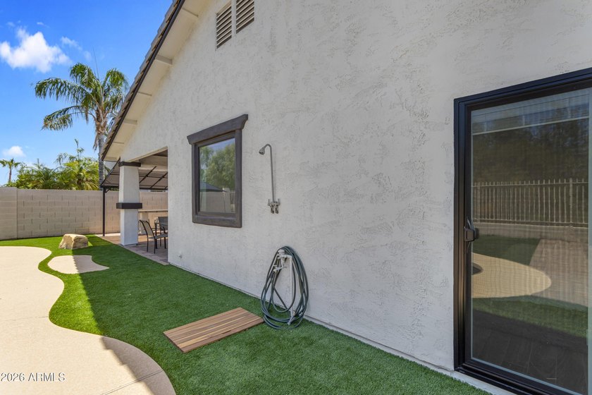 Why wait 18 months to build custom when you can move into a - photo 46