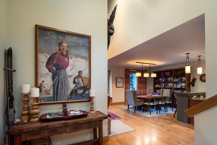 Beautifully remodeled 4BD/4BA Fairway Nine townhome. Renovated - photo 17