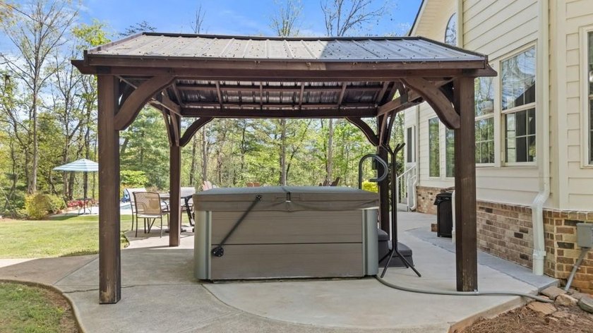 Price Improvement! Back on the market due to no fault of the - photo 44