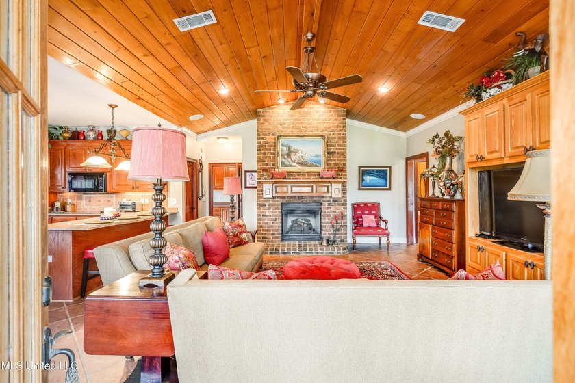 NEW LOW PRICE! PLUS $25,000 to put toward rate buy down or - photo 49
