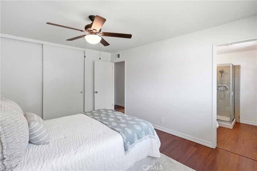 Fantastic Opportunity on a Corner Lot in Huntington Beach! - photo 19
