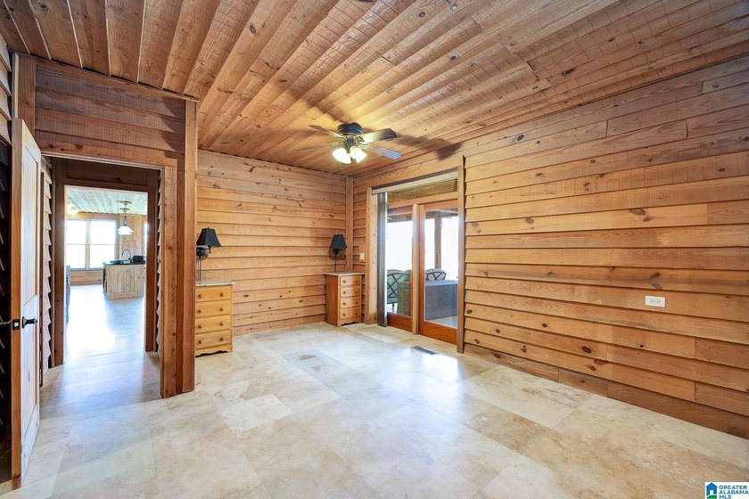 Wow! Welcome to this RARE LUXURY Warrior River Retreat! 4.25 +/- - photo 9