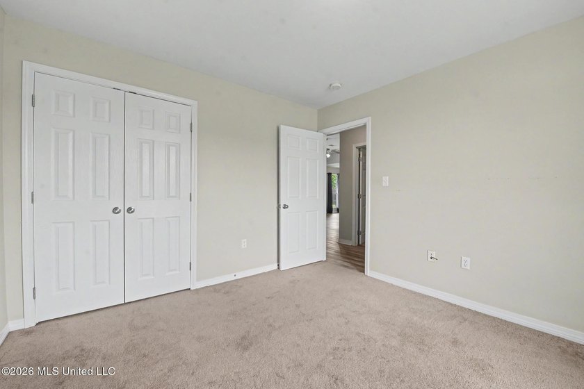 Your search is OVER! This compact home in charming &amp; convenient - photo 12