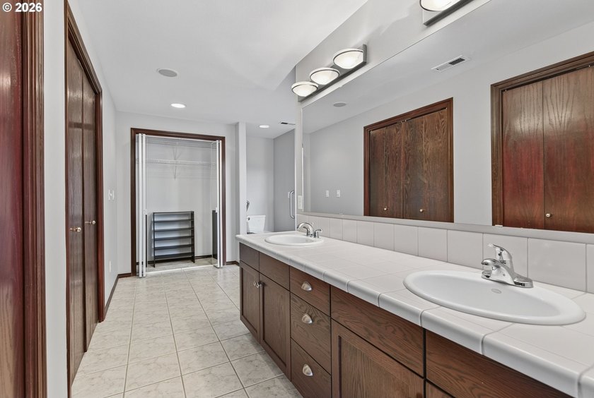 Rare single-level home in Whipple Creek II offering 1,793 sq ft - photo 18