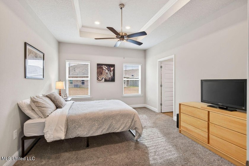Welcome to 1052 Whimbrel Court in beautiful Ocean Springs. This - photo 18