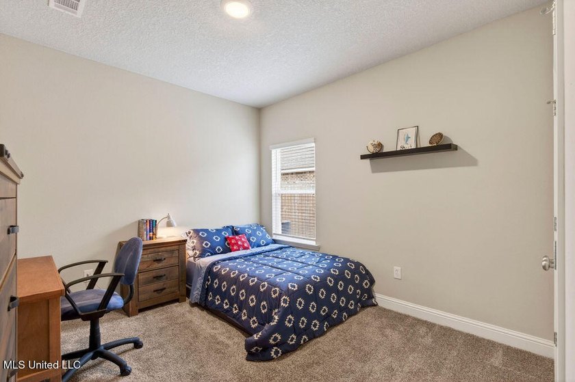 Welcome to 1052 Whimbrel Court in beautiful Ocean Springs. This - photo 22