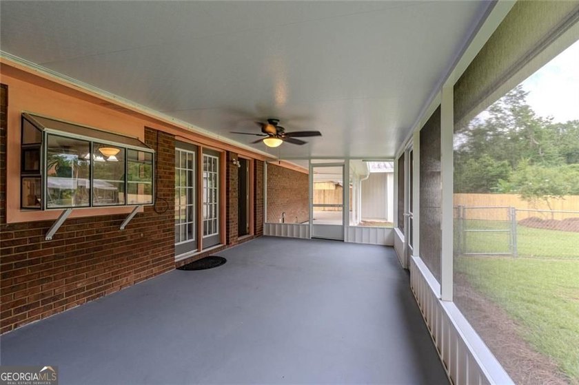 Welcome home to 133 English St, where pristine condition meets - photo 46