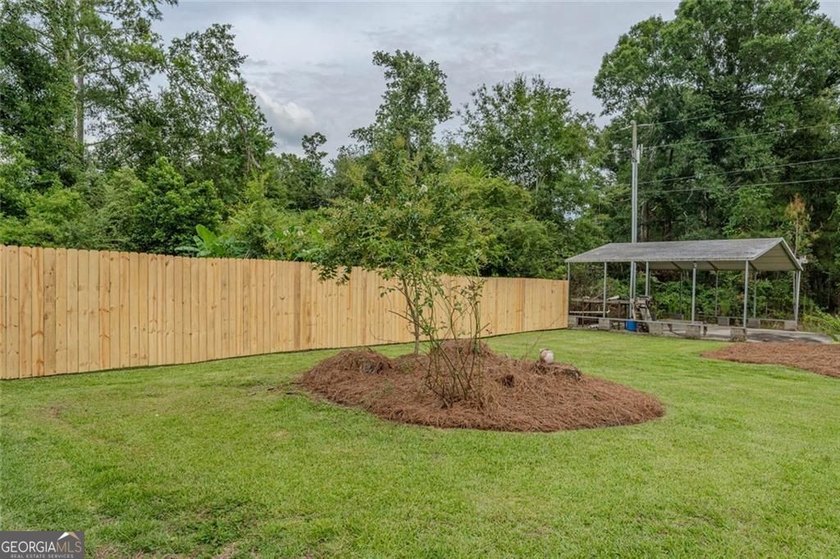 Welcome home to 133 English St, where pristine condition meets - photo 48
