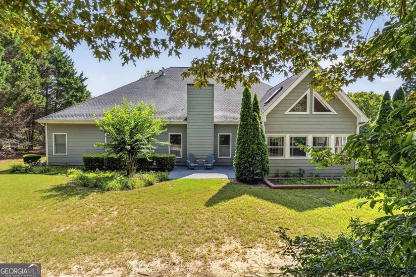 Welcome to 1847 Tribble Crest Dr, a well-maintained brick ranch - photo 36