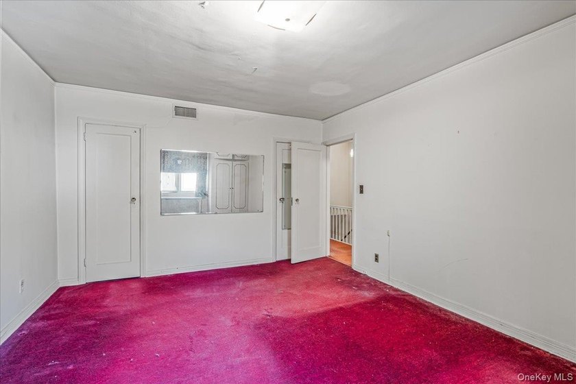 Welcome to this charming semi-detached brick home in the heart - photo 11