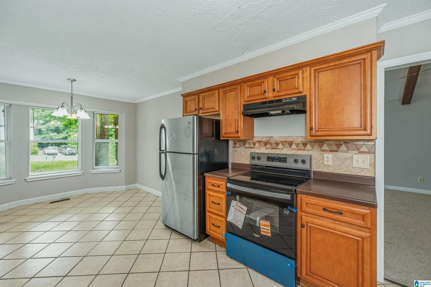 Welcome to 13265 Donna Drive in Million Dollar Lakes, where - photo 15