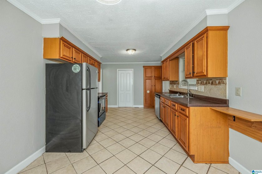 Welcome to 13265 Donna Drive in Million Dollar Lakes, where - photo 16