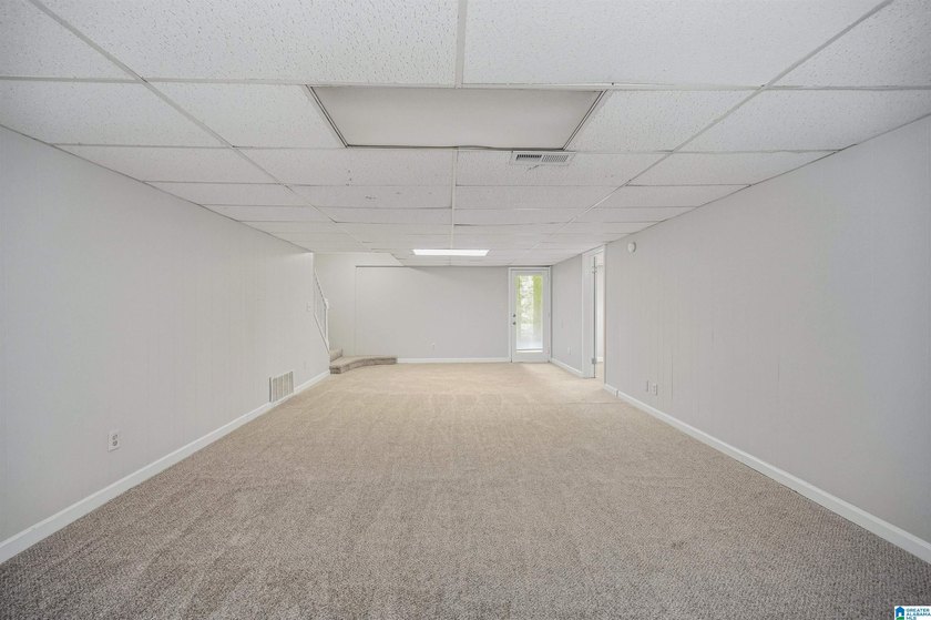 Welcome to 13265 Donna Drive in Million Dollar Lakes, where - photo 32