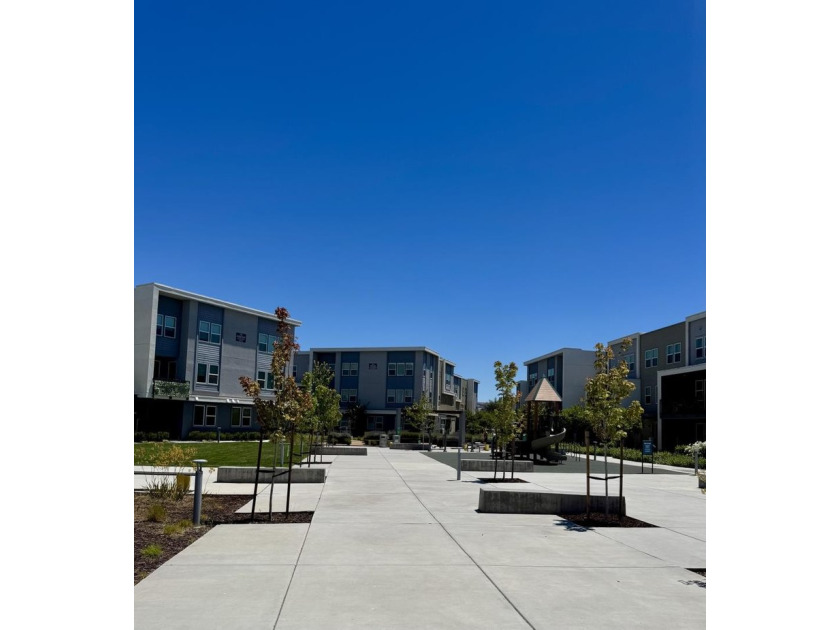 Welcome to this gorgeous 4BR, 3BA condo offering 2,500 sqft of - photo 50
