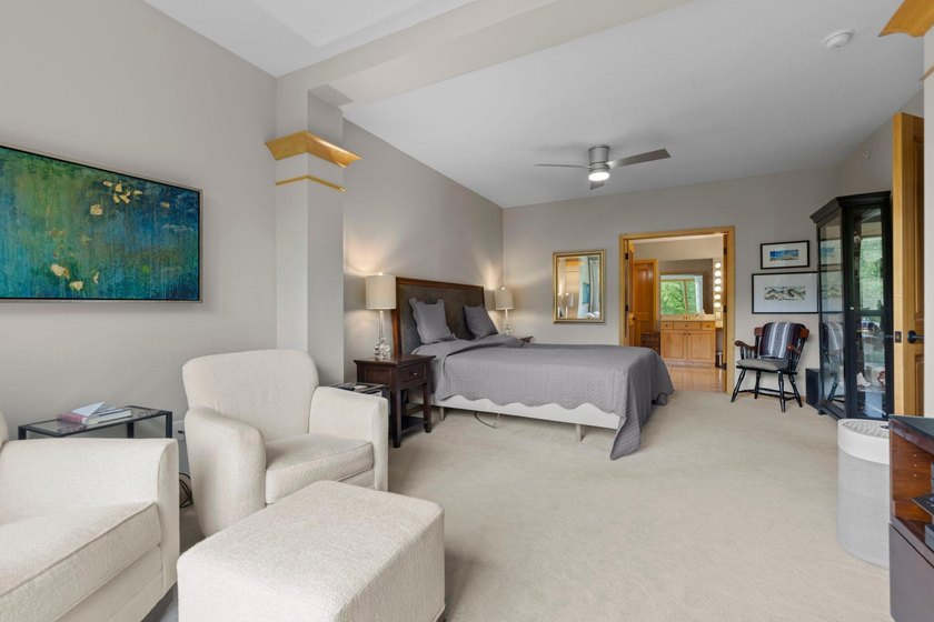Welcome to Bayhill Condominiums, where comfort, convenience, and - photo 14
