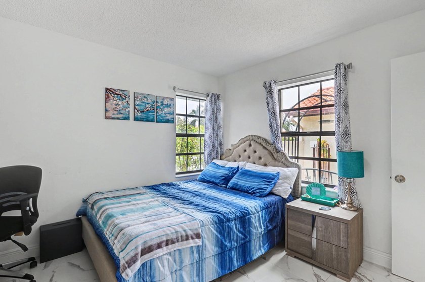 Welcome to this beautiful 3-bedroom, 2-bath residence located in - photo 21