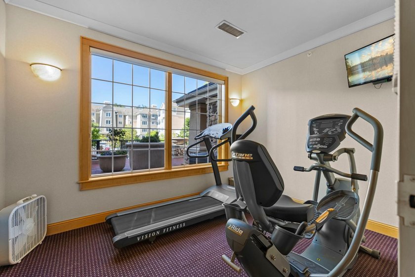 Welcome to Bayhill Condominiums, where comfort, convenience, and - photo 30