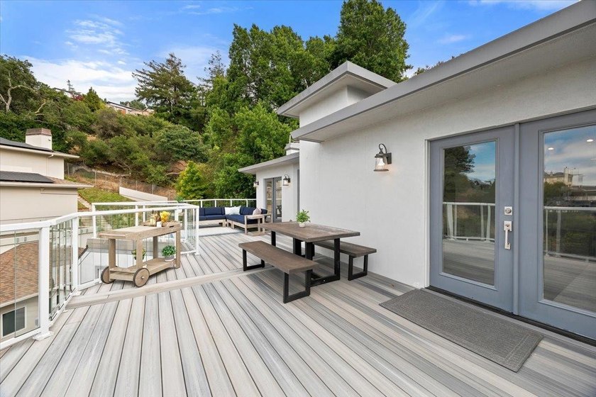 A Haskins Estate Masterpiece, this 2019-remodeled designer home - photo 9