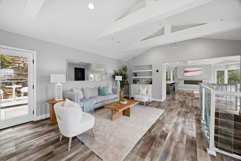 A Haskins Estate Masterpiece, this 2019-remodeled designer home - photo 10