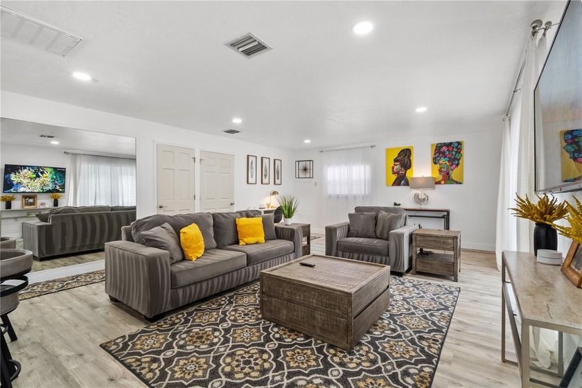 Welcome to your dream home in the heart of DeBary! This - photo 19