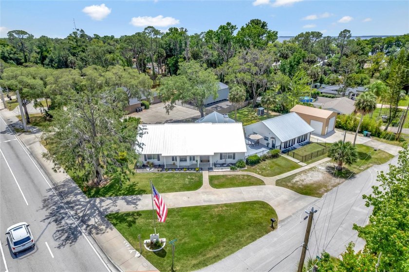 Welcome to your dream home in the heart of DeBary! This - photo 28