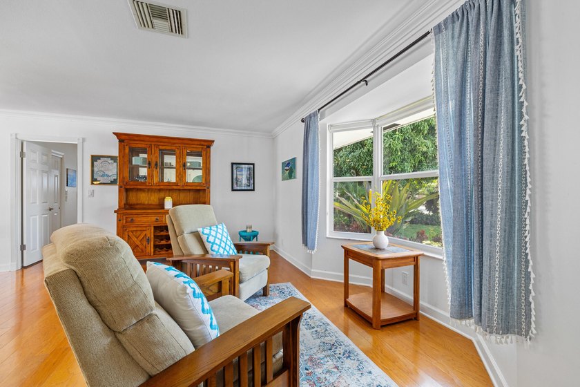 Discover prime waterfront real estate in Delray Beach at this - photo 10