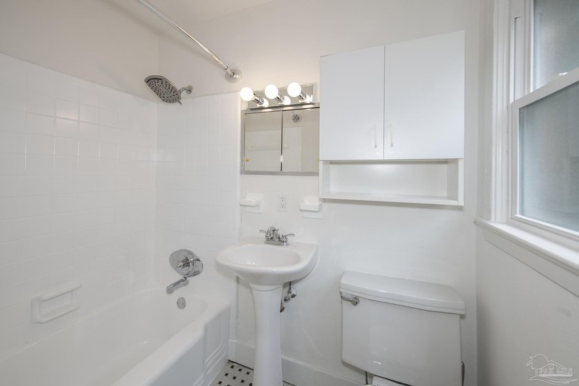 Beautifully updated 3BR/2BA home in highly desirable Cordova - photo 22