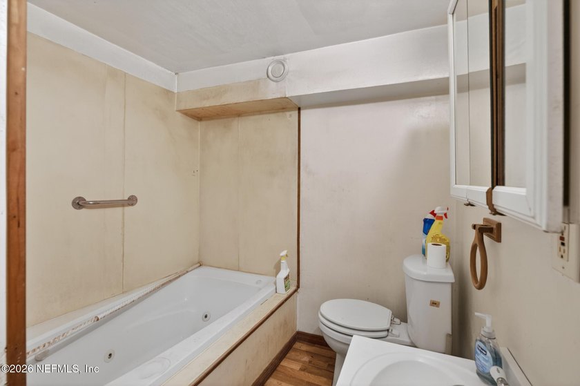 This affordable 3-bedroom, 2-bath home in Jacksonville's Cross - photo 10