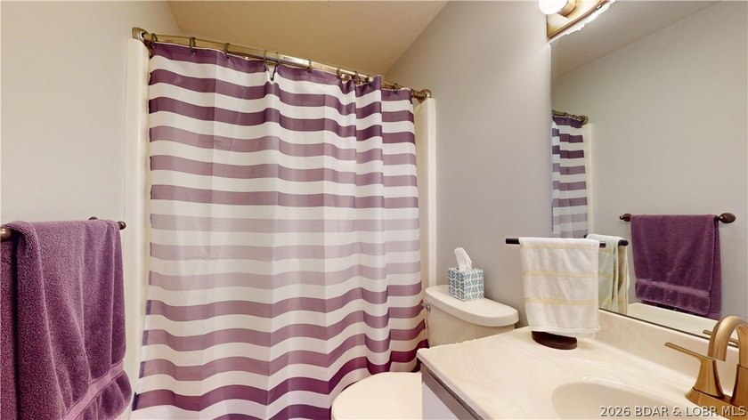 LAKE OF THE OZARKS - Panoramic Main Channel Views - Top-Floor - photo 21