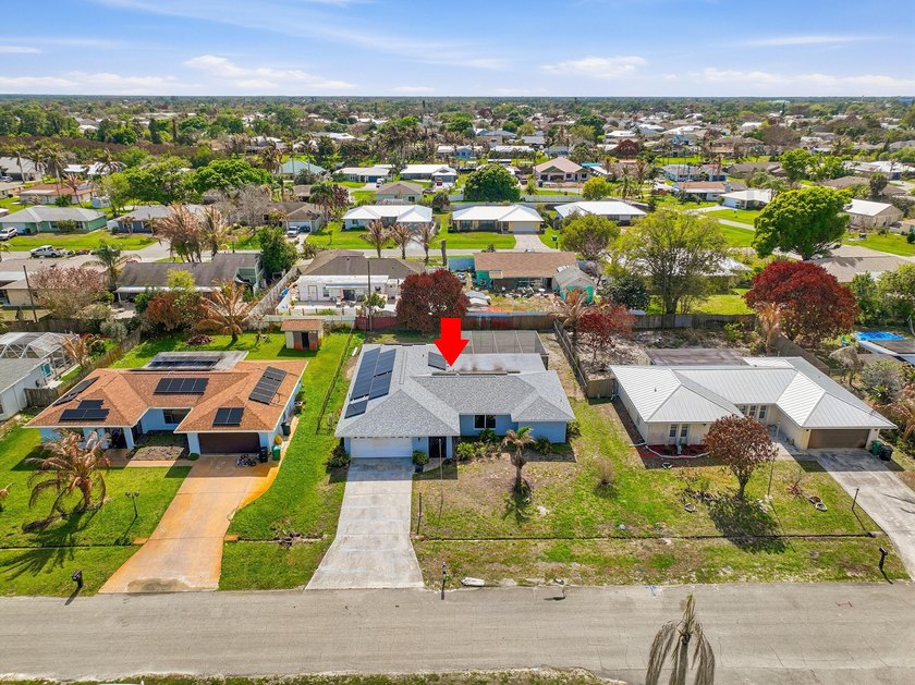 This CBS Pool Home has it All ! Centrally located with easy - photo 13