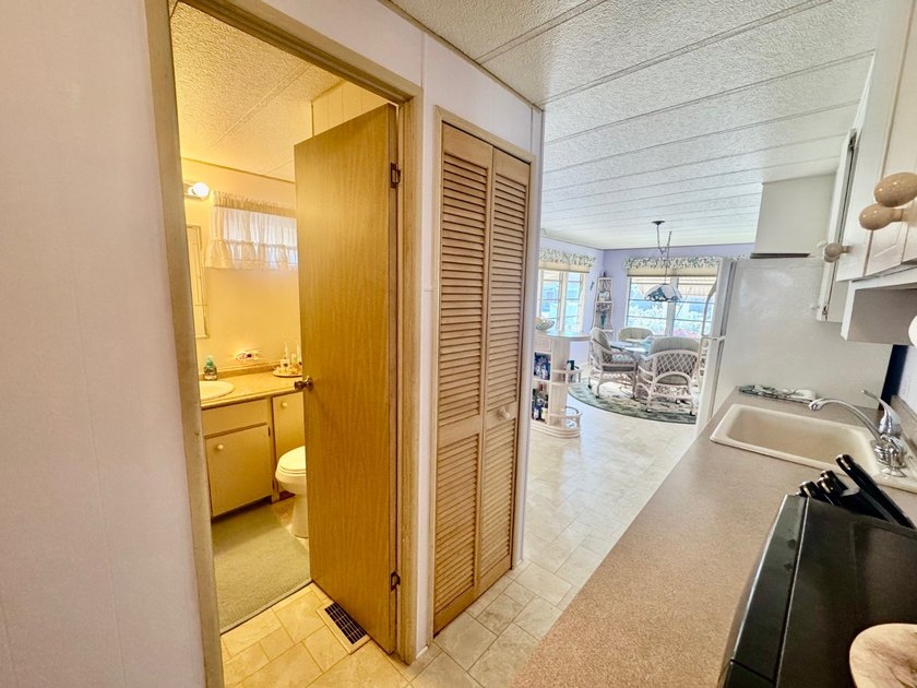 A charming mobile home is now for sale in the unique 55+ - photo 16