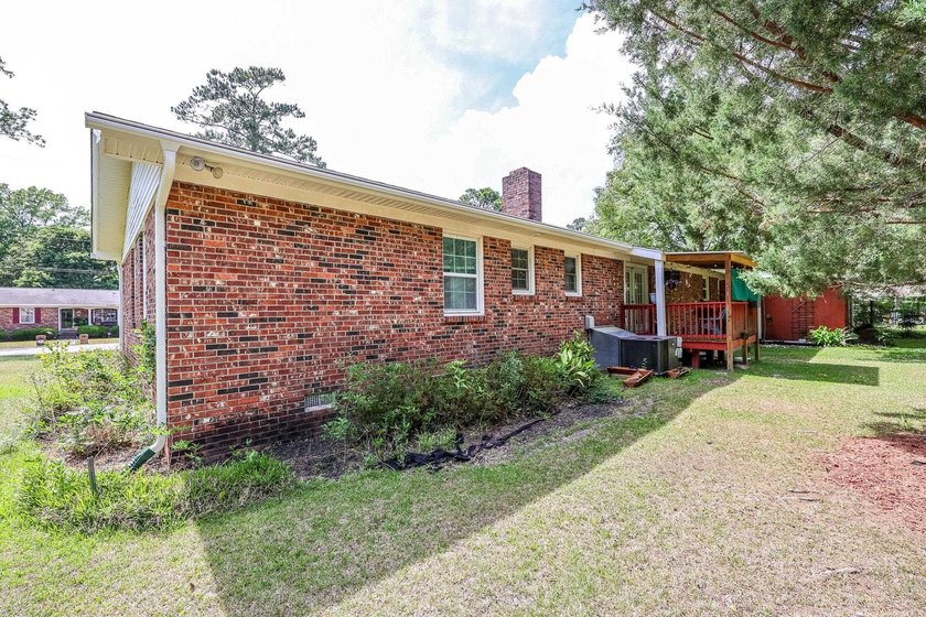 Welcome to 1872 Marion Street in Georgetown, SC, a spacious - photo 24