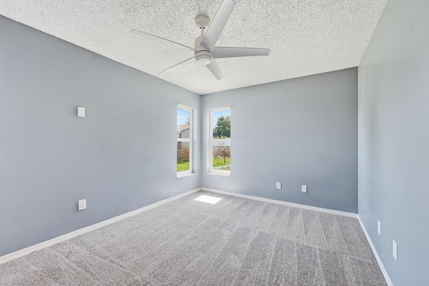 This CBS Pool Home has it All ! Centrally located with easy - photo 27