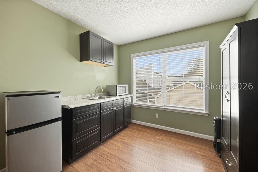 Located in the sought-after University Park community, this - photo 35
