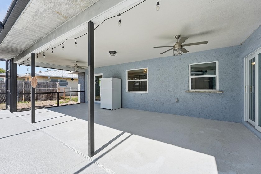 This CBS Pool Home has it All ! Centrally located with easy - photo 35