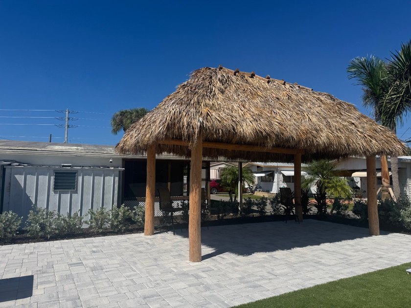 A charming mobile home is now for sale in the unique 55+ - photo 37