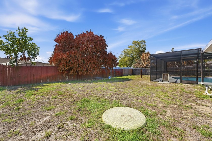 This CBS Pool Home has it All ! Centrally located with easy - photo 40