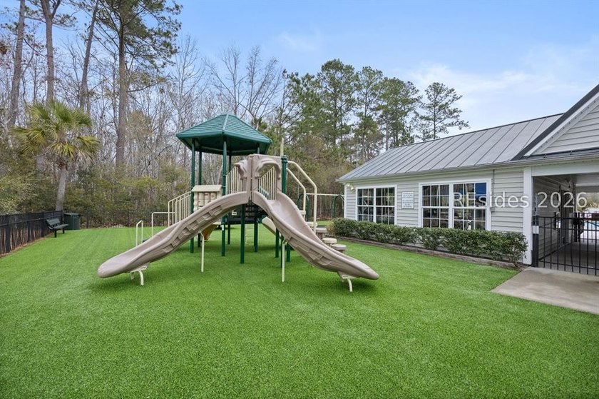 Located in the sought-after University Park community, this - photo 44