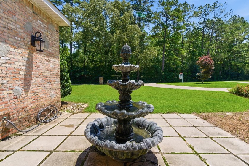 Perfectly situated on nearly 5 acres, a 5000 sq ft home plus a - photo 8