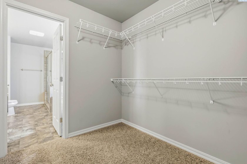 Nestled in the highly sought-after Badger Mountain Village - photo 19