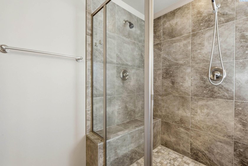 Nestled in the highly sought-after Badger Mountain Village - photo 21