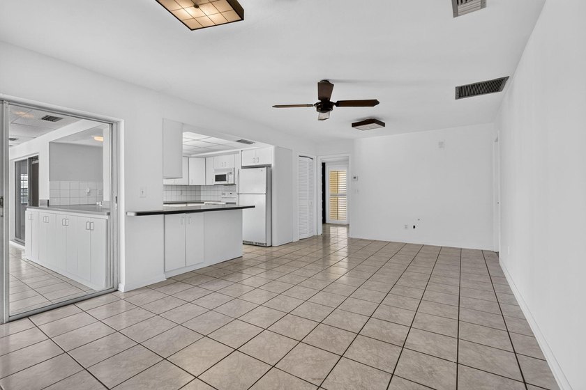 Rare opportunity in the highly sought-after Yacht Club Addition - photo 17