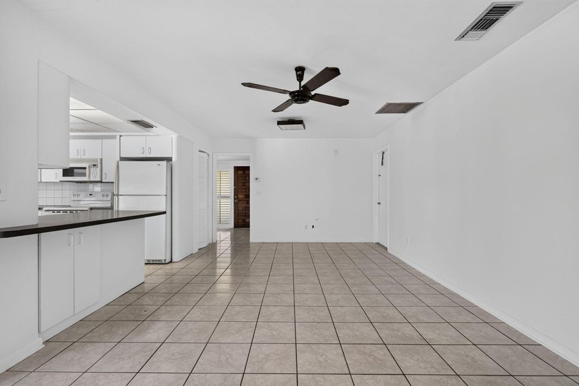 Rare opportunity in the highly sought-after Yacht Club Addition - photo 18